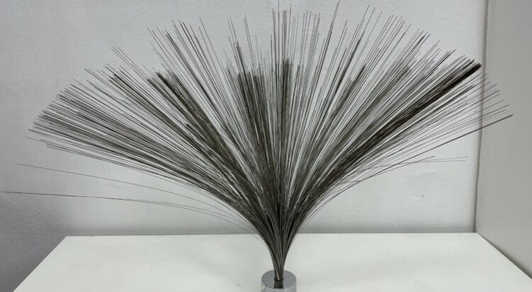 Scultura “Spray” di Harry Bertoia 1960