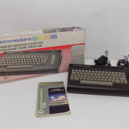 COMMODORE C16 16K HOME COMPUTER