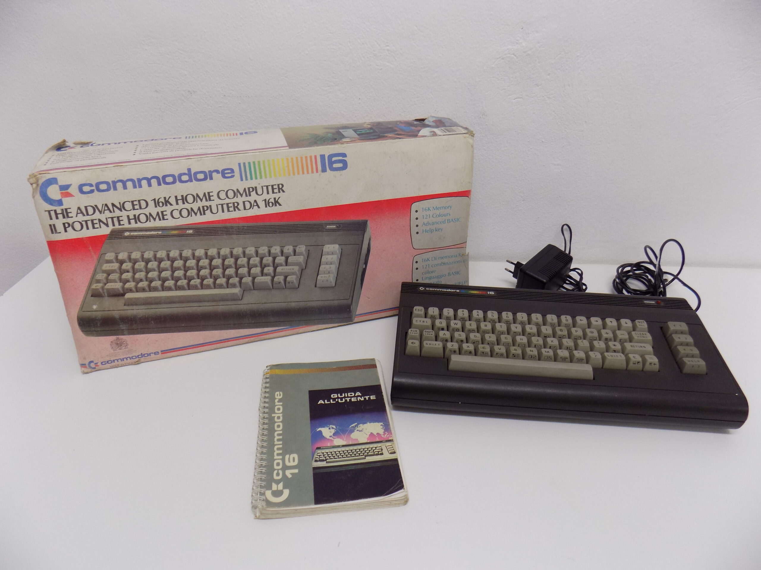 COMMODORE C16 16K HOME COMPUTER