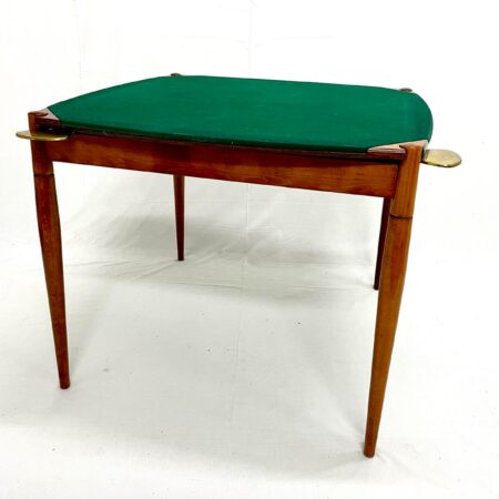 Tavolo da gioco disegnato da Giò Ponti e prod. da Fratelli Reguitti. Game table designed by Giò Ponti, manufactured by Fratelli Reguitti. 1960s.