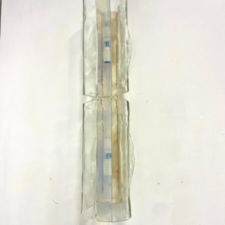 Lampada da parete o da soffitto prodotta da Mazzega. Anni ’70.